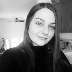 Meet your Posher, Emilie